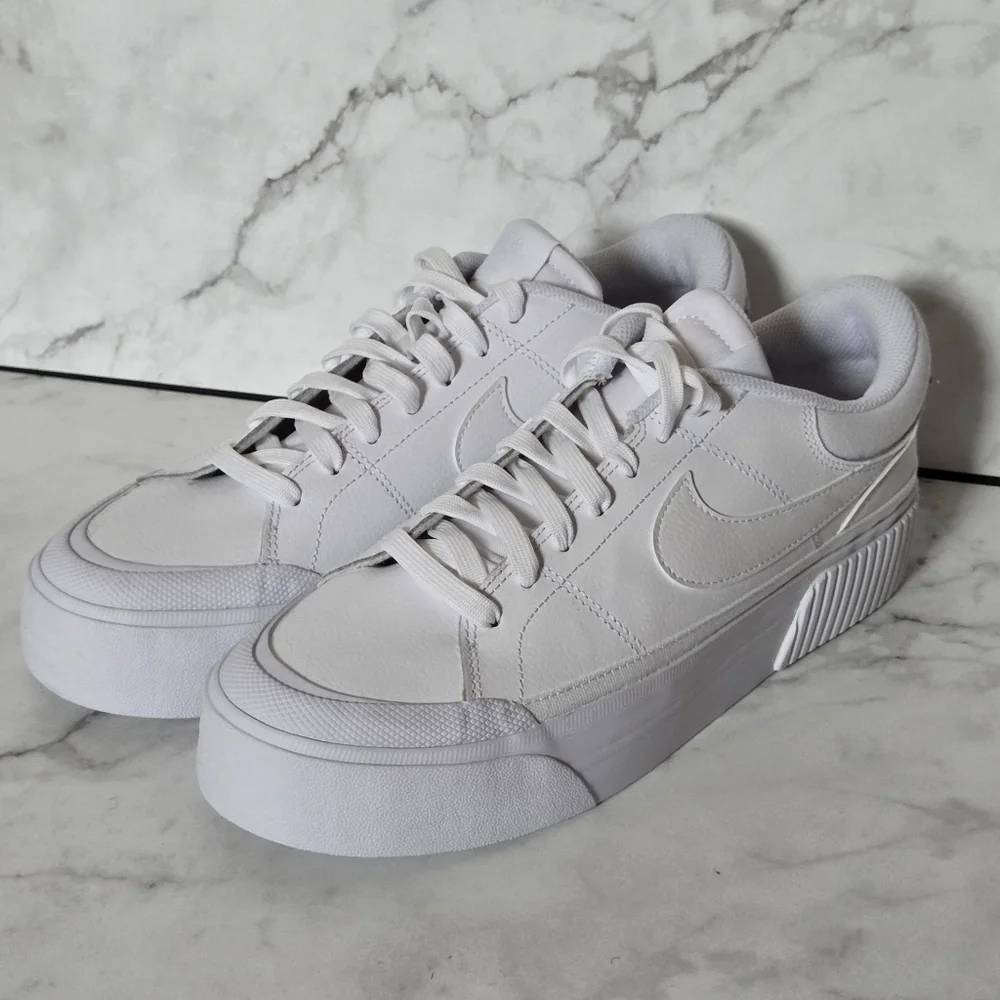 Nike Court Legacy Lift Womens White Sneakers Shoes Size 9.5